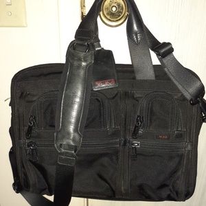 Tumi Alpha Expandable Organizer Computer Brief